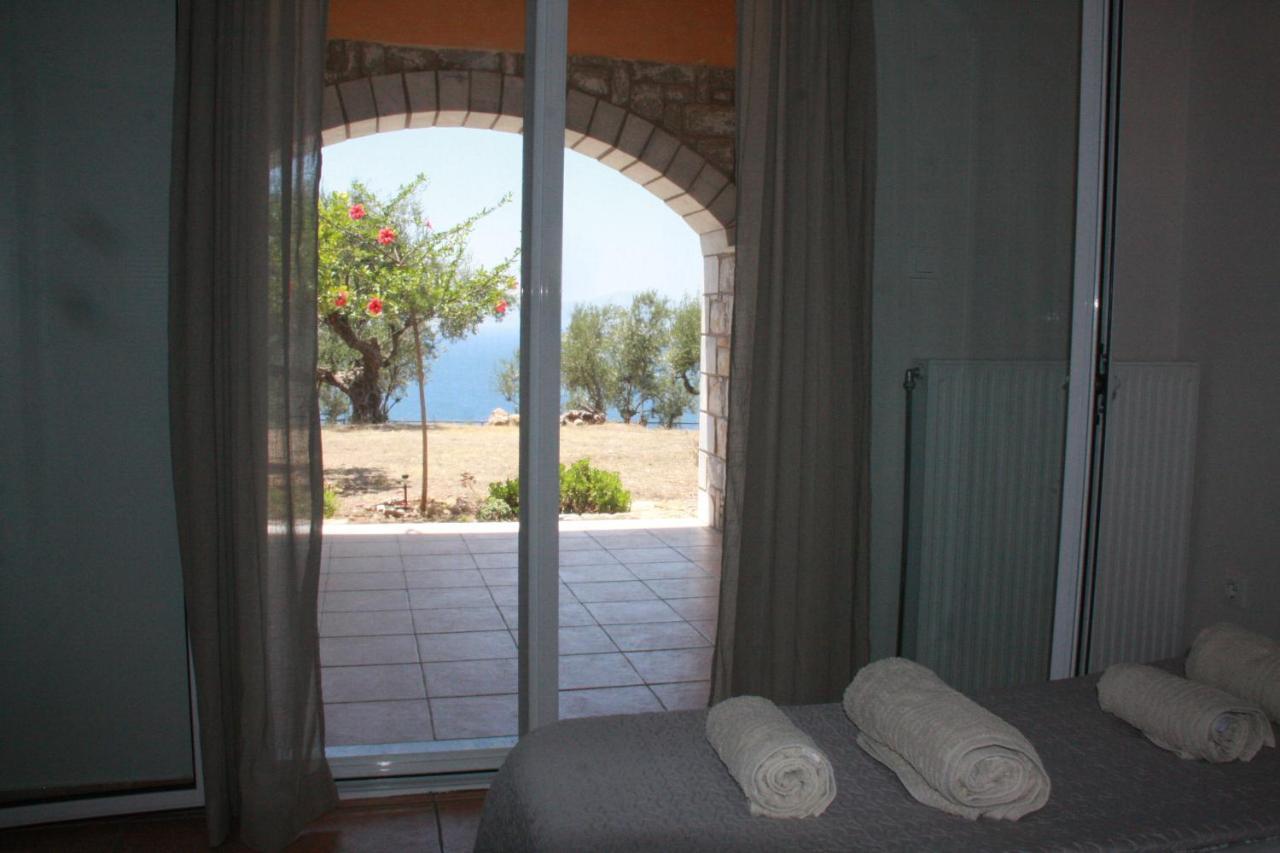Sea And Mountain View Villa กาลามาตา ภายนอก รูปภาพ